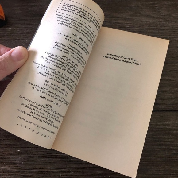 Lord Brocktree (A Novel of Redwall) by: Brain Jacques paperback book - Picture 3 of 4